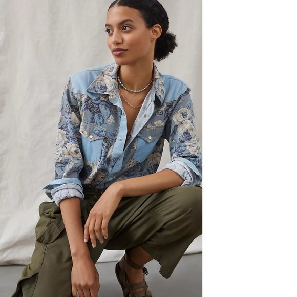 Anthropologie NEW Floral Chambray Buttondown - Picture 2 of 5